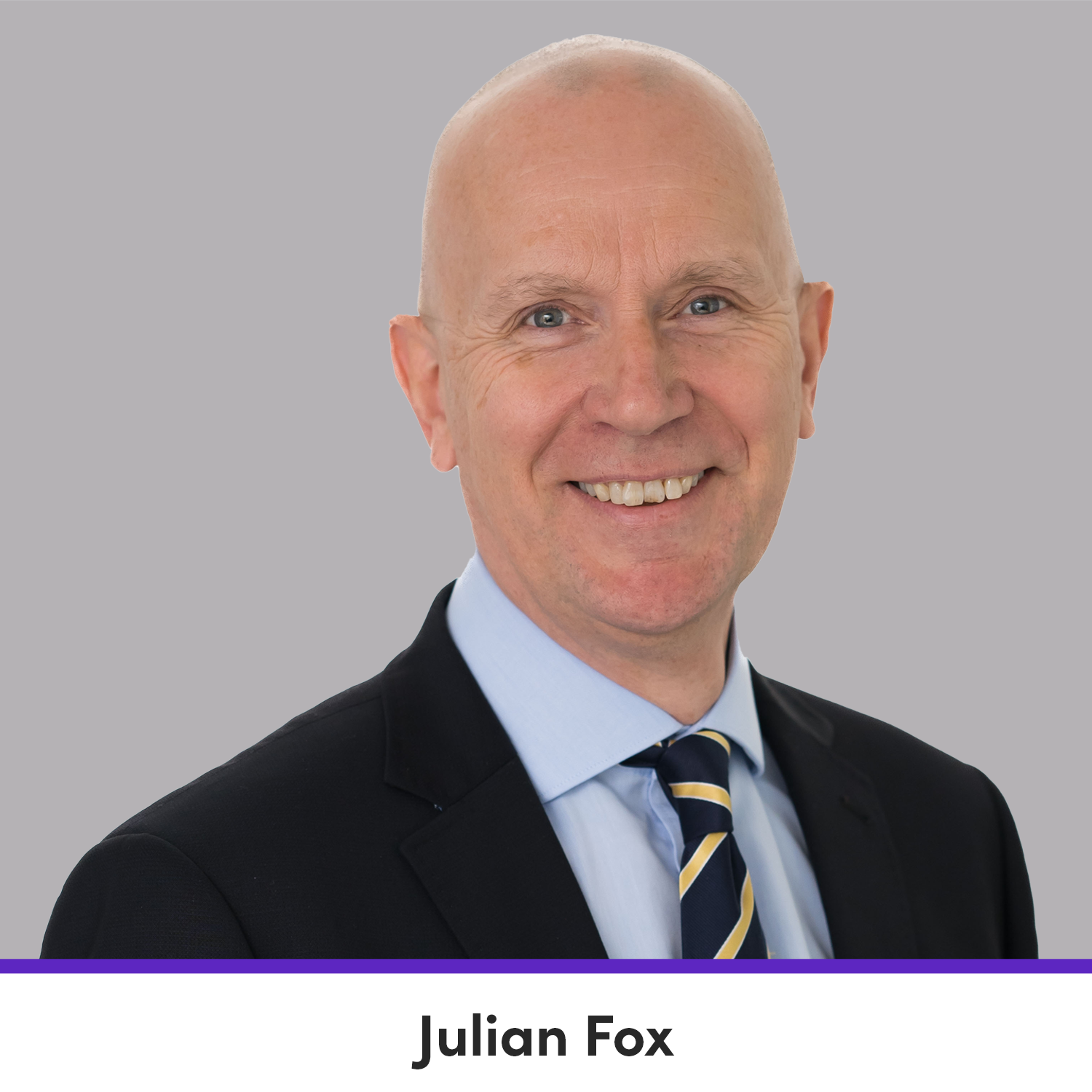 Photo of our expert Julian Fox 